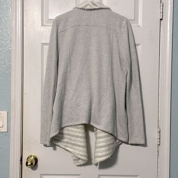 Lucky Brand Drape Front Textured Cardigan Sweater Size Large - Picture 8 of 8